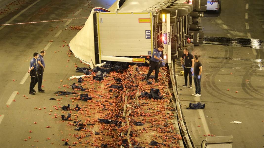 Konya’da alt geçitte devrilen TIR’ın sürücüsü Ali Güner öldü 6